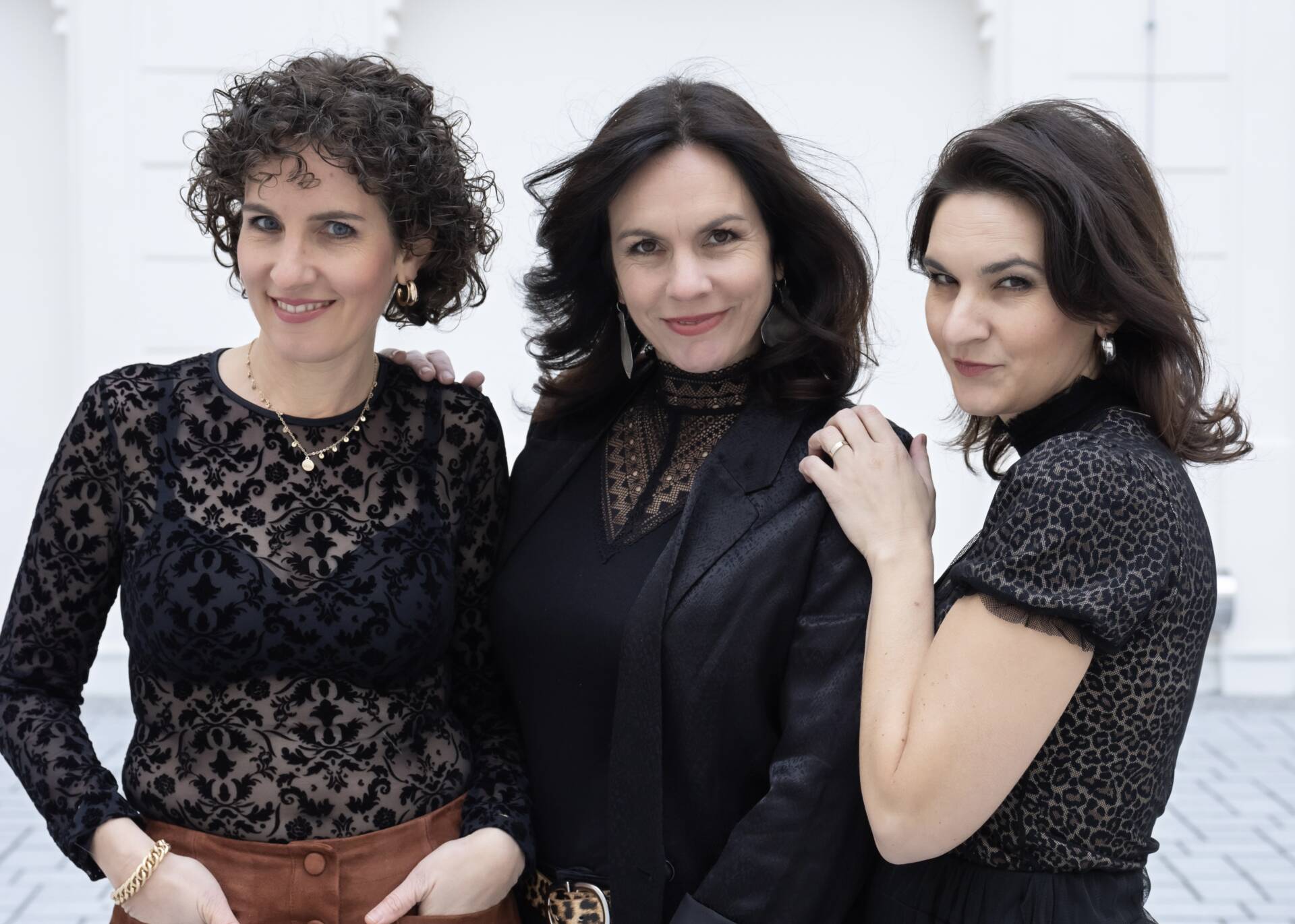 Schick Sisters – LIEBE • LOVE • L‘AMOUR